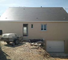 Ça ressemble enfin à une maison !! :)