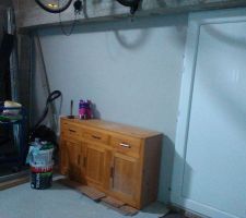 Le mur &agrave; ouvrir pour cr&eacute;er un placard, c&ocirc;t&eacute; garage
