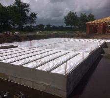 Plancher en cours de pose