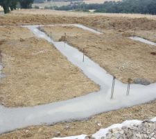 Fondations coulées.