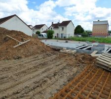 Préparations pour que la dalle soit coulée.