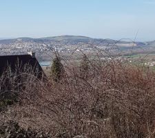 Vu du bas du terrain