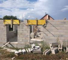 Pose des coffrets pour les volets