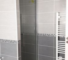 La porte de douche