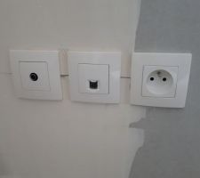 Mercredi 5 juillet 2017 : Électricité (Interrupteurs + Prises)