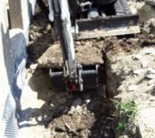 Remblais et enlèvement des debris