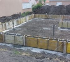 Pose des des coffrages et coulage du béton