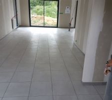 Carrelage termin&eacute;!! =D