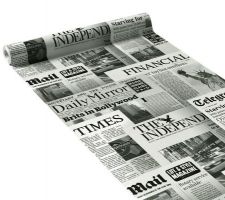 Papier peint du couloir de l'étage (deux, trois lés).