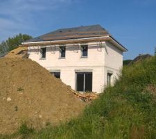 Couverture de la maison en ardoises naturelles