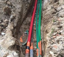 Réalisation des travaux de raccordement de la maison.