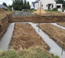 Aujourd'hui coulage des fondations.