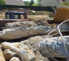 Belle reprise de bétonnage ... Présence du ferraillage dans le béton de propreté