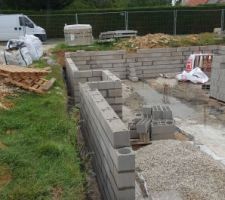 &Eacute;l&eacute;vation du Vide sanitaire 7 rangs conform&eacute;ment a l?&eacute;tude de sol