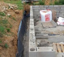 &Eacute;l&eacute;vation du Vide sanitaire 7 rangs conform&eacute;ment a l'&eacute;tude de sol