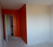 Chambres des enfants (Orange Sanguine/Ripolin et Blanc Calcaire 5/Luxens)