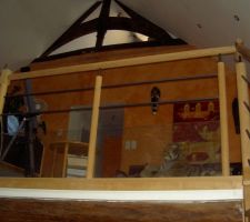 Combles aménagés. En recherche d'idées pour isoler phoniquement au niveau des poutres.