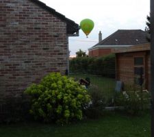 Coucou la montgolfière :-)