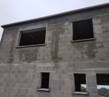 Seuils de fen&ecirc;tres &eacute;tage