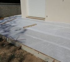 Préparation terrasse avant coulage