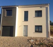 Voila une photo rapide de la maison ??