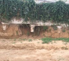 Mur du voisin qui s'&eacute;croule...