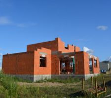 Élévation des murs de l'étage vue du jardin côté nord-ouest