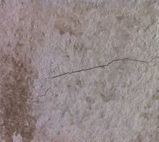Petite fissure.. normal ?