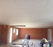 Les travaux reprennent enfin normalement après toutes les mauvaises surprises laissées par notre EX MO.