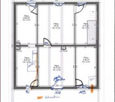 Paln de l'etage avec évacuations et mesure fenêtre