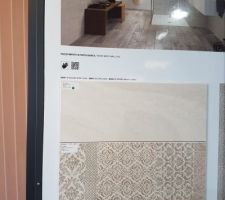 Carrelage murs clairs salle de bain