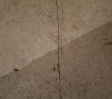 Cette fissure dans la dalle est elle grave ?