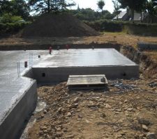 Dalle avec vu sur le garage