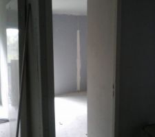 Sa prend forme gentiment, l'entrée de la chambre de ma fille