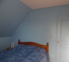Notre chambre peinte en bleu-bleu n°6