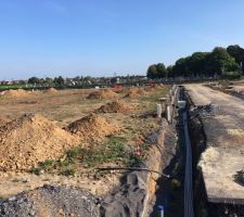 Le raccordement des coffrets suit son cours