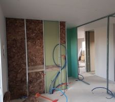 Chambre parentale côté salle d eau