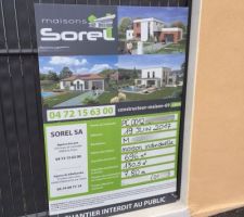 Affichage du Permis de Construire sur le terrain