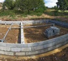 Debut vide sanitaire 2 rangs parpaings