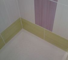 Douche faience &eacute;tage