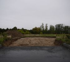 Le chemin d'accès, avant empièrement