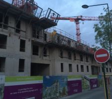 6 mai 2017 => Rez de Chausée, 1er et second étage construits.
3eme etage en cours de construction