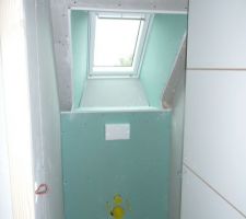 Toilettes étage