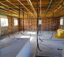 Mise en place des rails pour placo + elec et plomberie