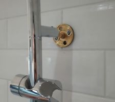 Installation en cours Hansgrohe 240