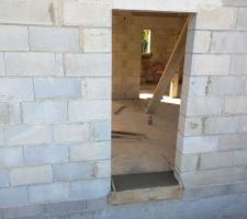 Tablettes fenêtres et seuils de portes