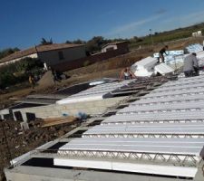 Pose du plancher isolant