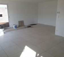 Pose du carrelage
ERGON stone project de chez Tarento