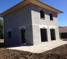 Remise en place des terres et aménagement du terrain