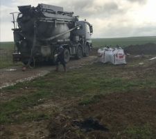 Comme pr&eacute;vu le coulage des fondations d&eacute;bute !